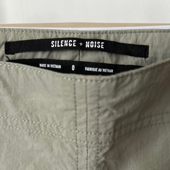 SILENCE + NOISE | Y2K Olive Green Drawstring Pants - Picture 3 of 16